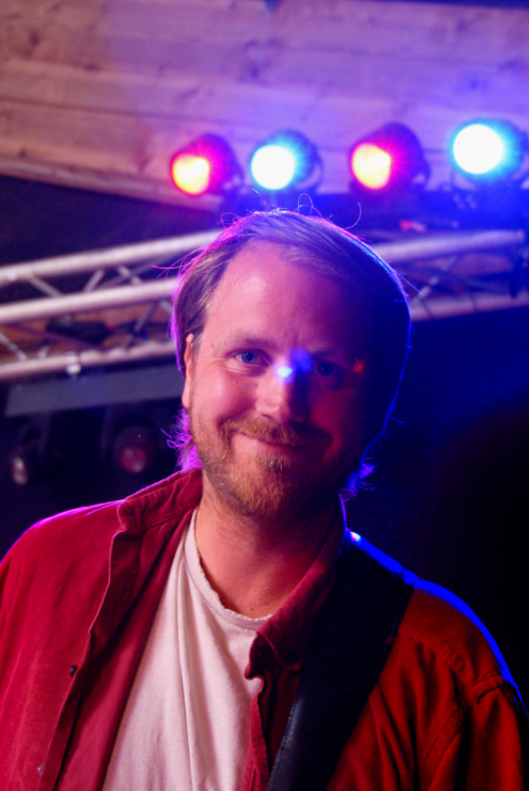 Max - Bass